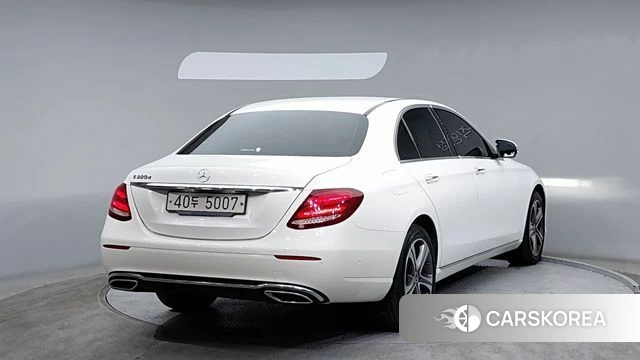 Mercedes-Benz E-Class W213 id 4794808 из Кореи 12