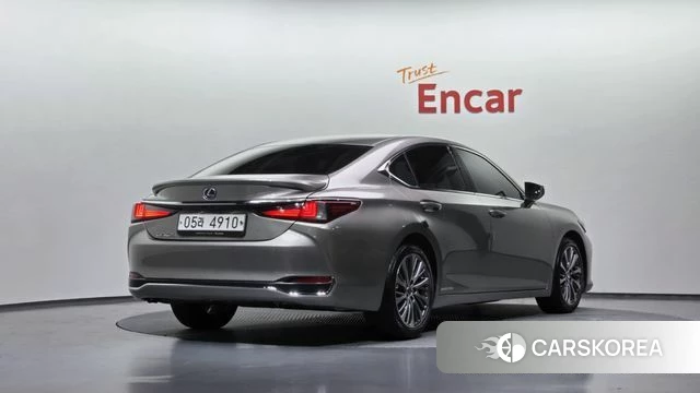 Lexus ES300h 7th generation id 4325690 из Кореи 12