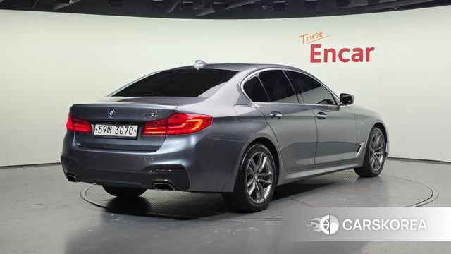 BMW 5 Series (G30) id 4417404 из Кореи 12