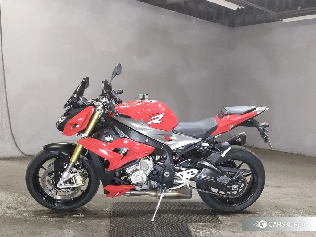Проданный BMW S1000R 2016 из Японии, фото 2