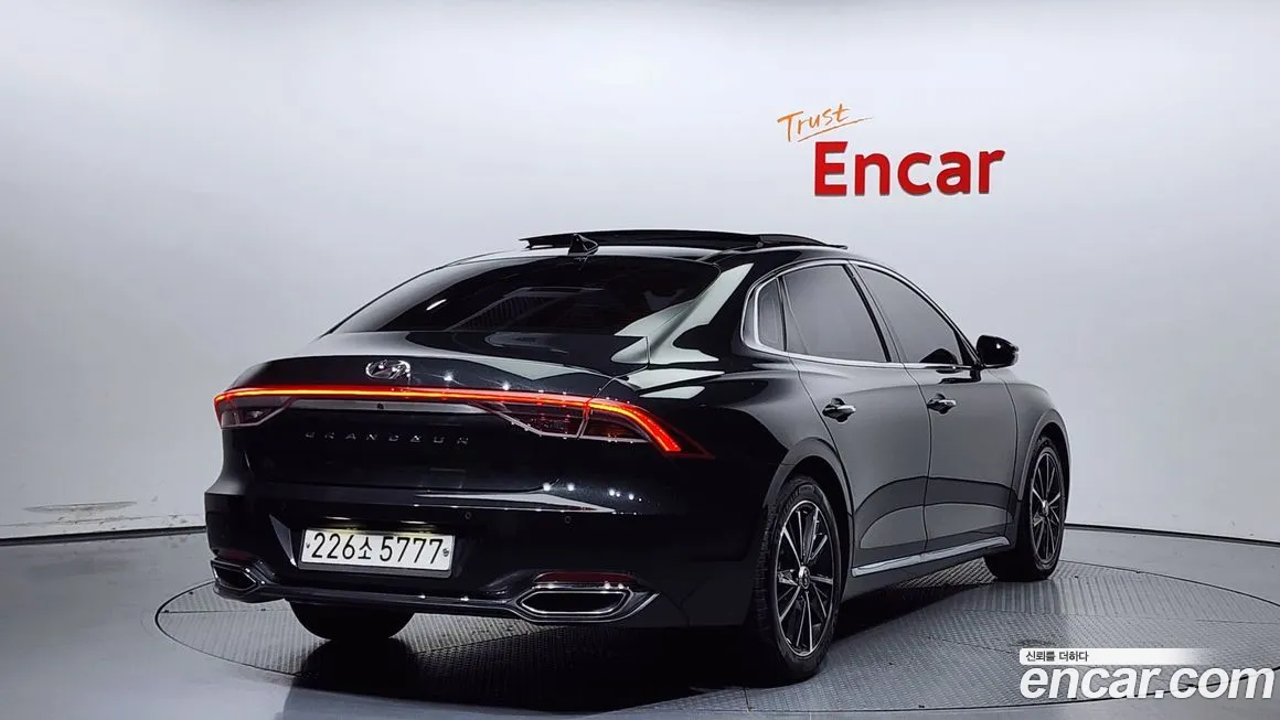 Hyundai The New Grandeur IG id 2173682 из Кореи 12