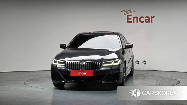 BMW 5 Series (G30) id 3859795 из Кореи 12