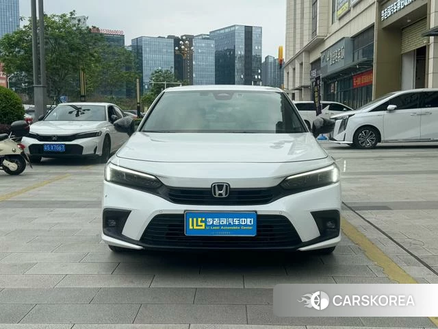 Honda Civic 2022 Белый из Китая, фото 2