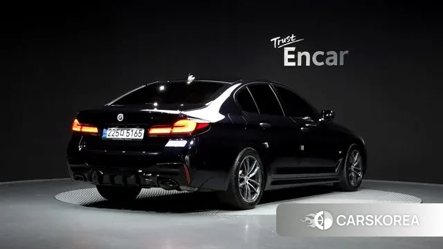 BMW 5 Series (G30) id 3360396 из Кореи 12