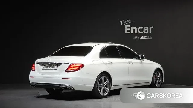 Mercedes-Benz E-Class W213 id 3598811 из Кореи 12