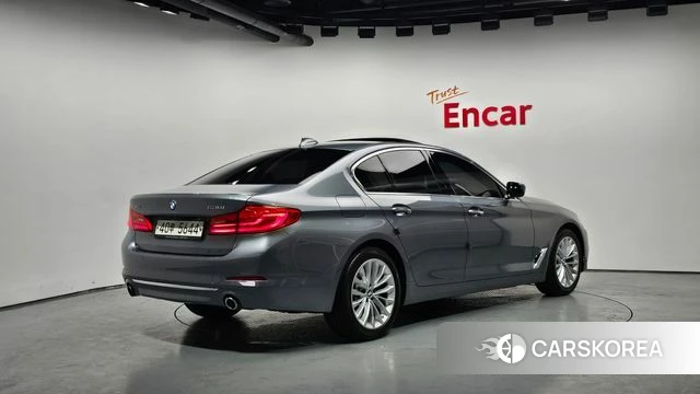 BMW 5 Series (G30) id 4430482 из Кореи 12