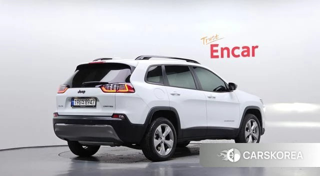 Jeep Cherokee (KL) id 4880578 из Кореи 12