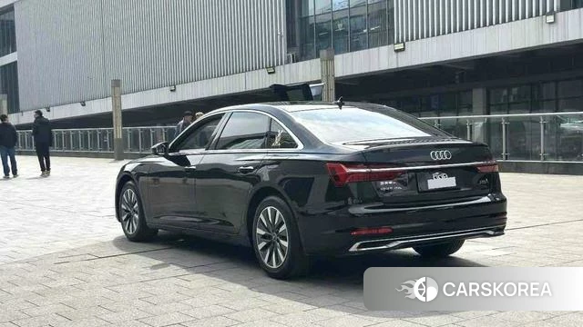 Audi A6L 2024 Черный из Китая, фото 2