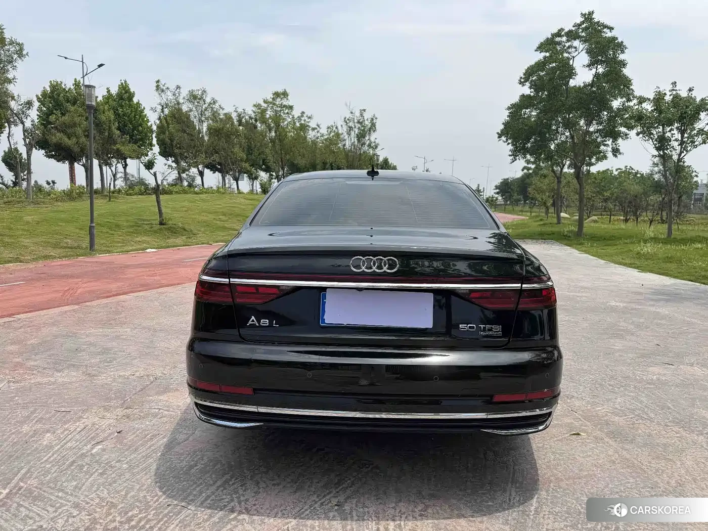 Audi A8 2022 Черный из Китая, фото 5