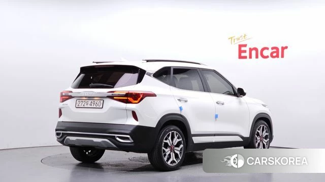 Kia Seltos id 4281998 из Кореи 12