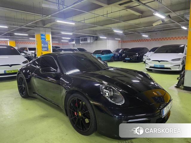 Porsche 911(992) id 4613839 из Кореи 8