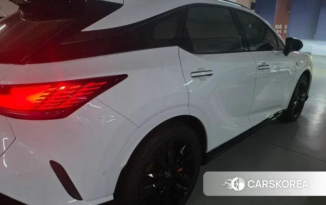 Lexus RX500h 5th generation 2025 Белый из Кореи, фото 2