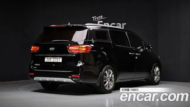 Kia The New Carnival id 2430257 из Кореи 12