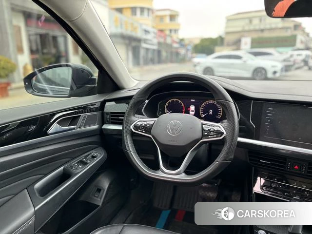 Volkswagen Passat id 4290977 из Китая 12