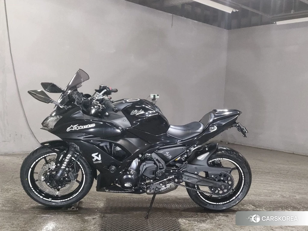 Проданный Kawasaki NINJA 650 2018 из Японии, фото 2