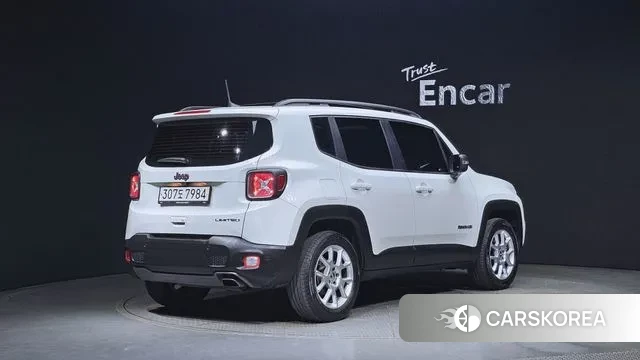 Jeep Renegade id 3380103 из Кореи 12