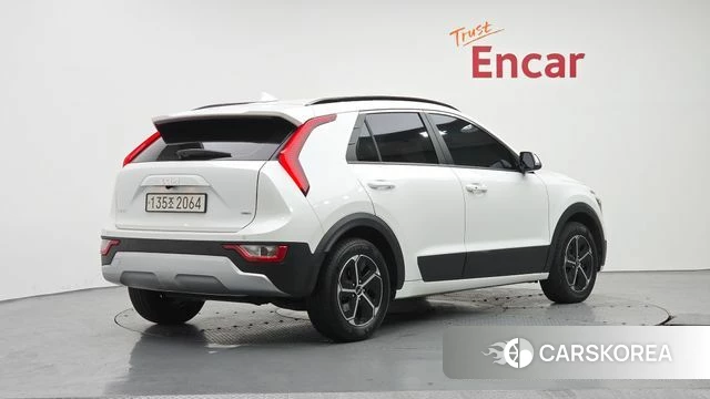 Kia Di Ol Nu Niro id 3891916 из Кореи 12