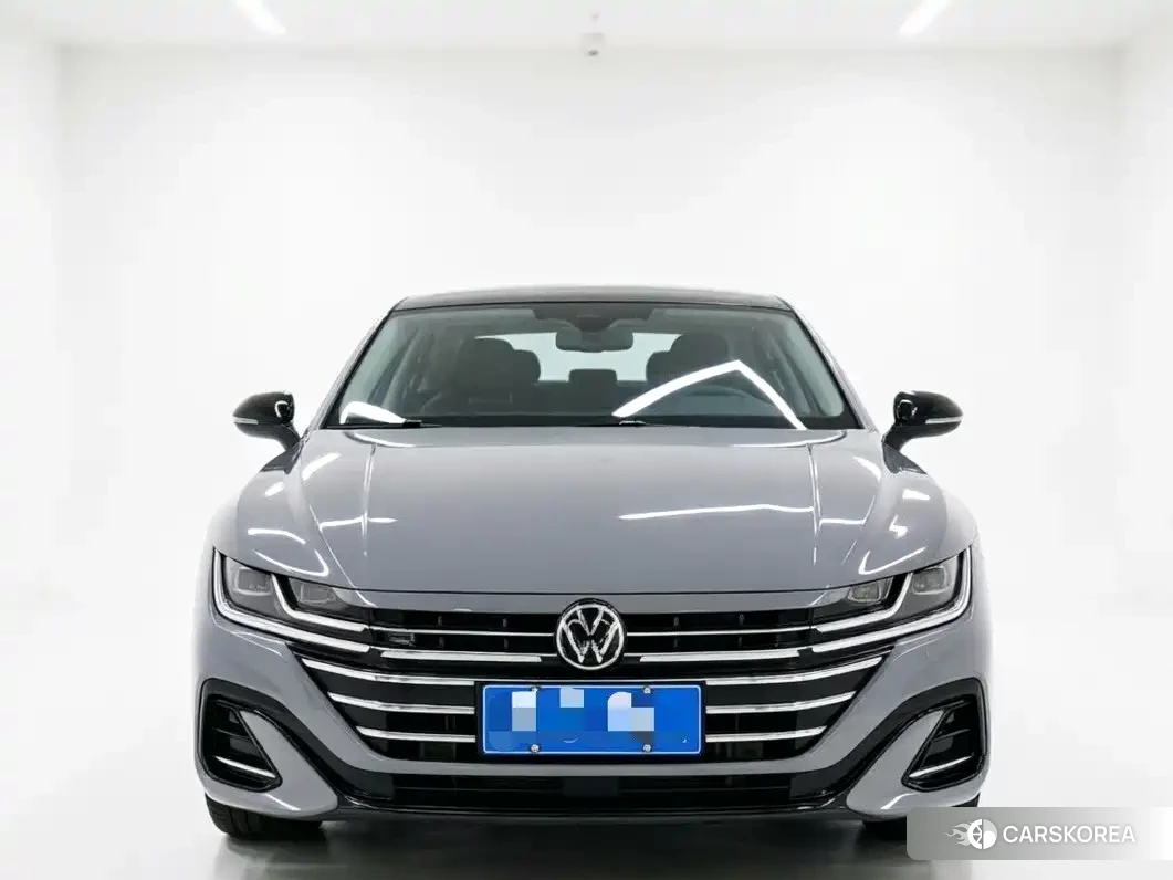 Volkswagen Arteon (CC) 2023 Silver/gray из Китая, фото 2