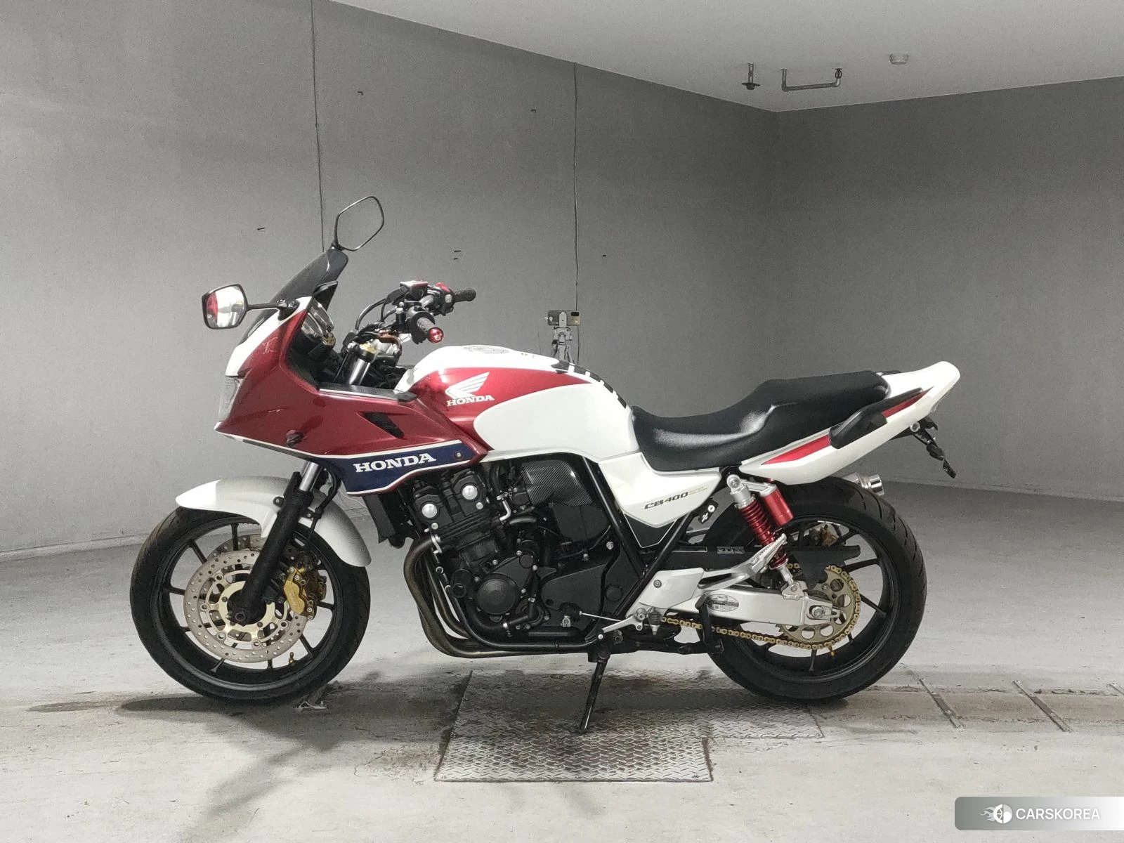 Honda CB400SF BOLDOR 2017 из Японии, фото 3