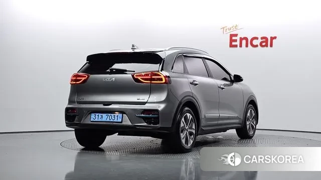 Kia Niro EV id 3186605 из Кореи 12