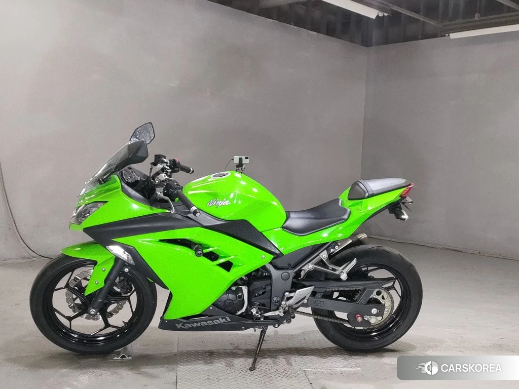 Проданный Kawasaki NINJA 250 2015 из Японии, фото 2