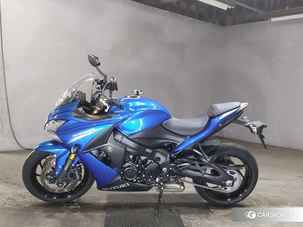 Проданный Suzuki GSX-S1000F 2015 из Японии, фото 2