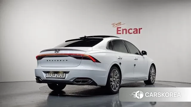 Hyundai The New Grandeur IG id 3488769 из Кореи 12