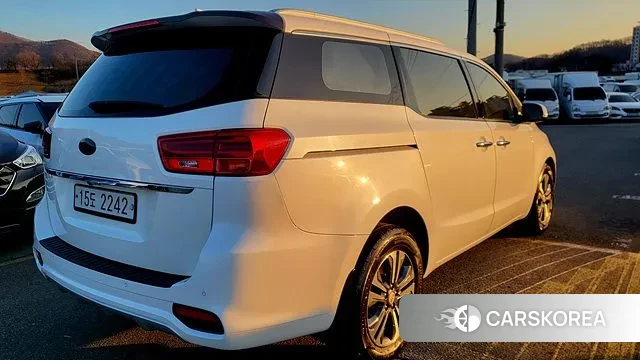 Kia The New Carnival id 3669578 из Кореи 12