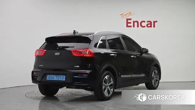 Kia Niro EV id 2931656 из Кореи 12