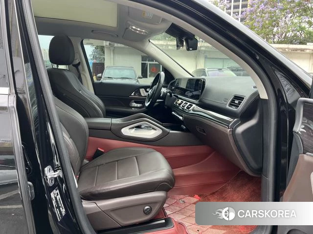Mercedes-Benz GLS 2022 Черный из Китая, фото 2