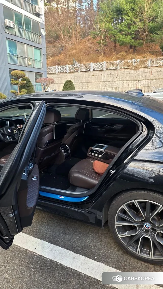 BMW 7 Series (G11) id 3578165 из Кореи 7