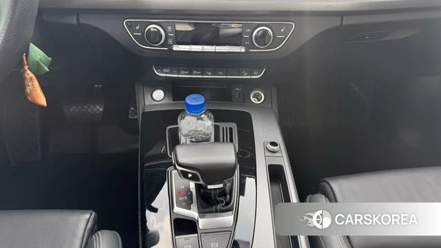 Audi Q5L 2022 Черный из Китая, фото 5