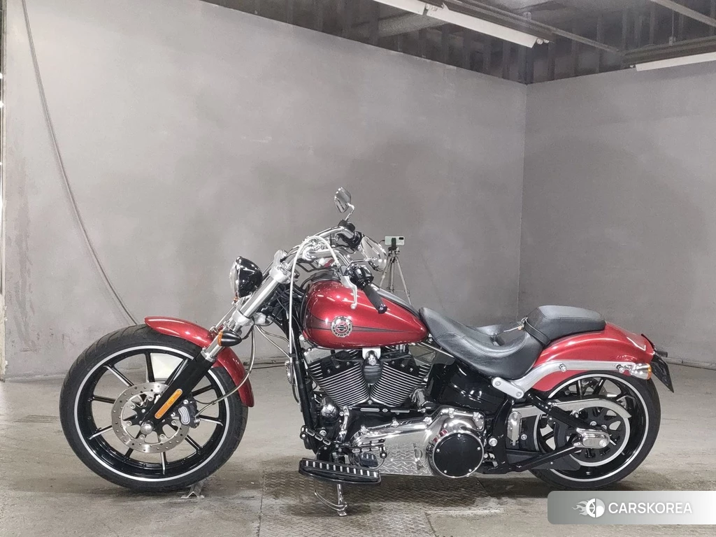 Проданный Harley-Davidson Softail Breakout FXSB 2013 из Японии, фото 2