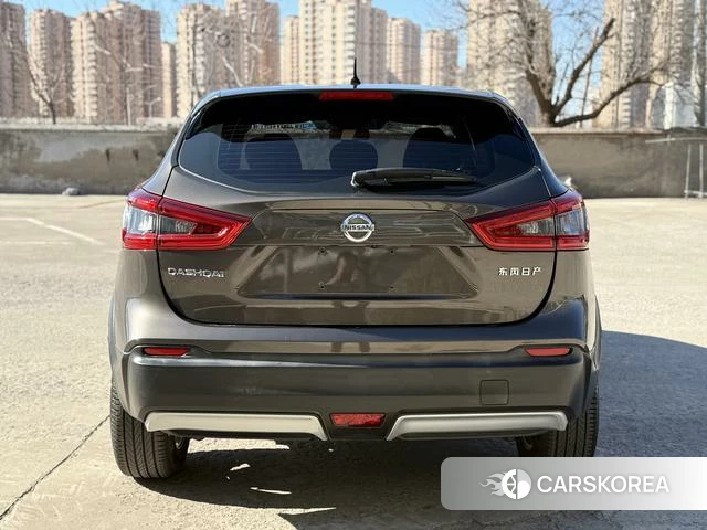 Nissan Qashqai 2021 Темно-серый из Китая, фото 2