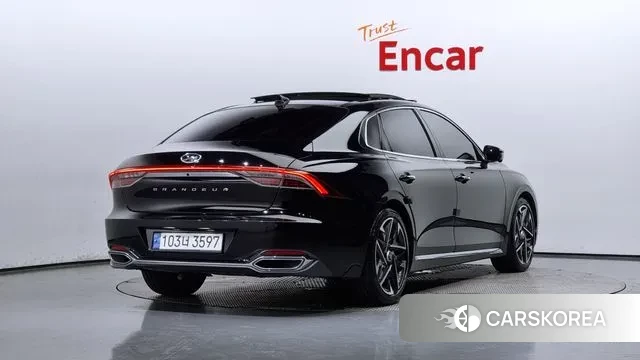 Hyundai The New Grandeur IG id 3028679 из Кореи 12