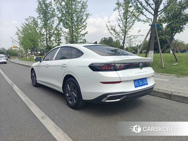 Volkswagen Lingdu 2025 Белый из Китая, фото 5