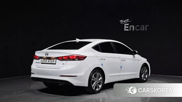 Hyundai Avante AD id 3651786 из Кореи 12