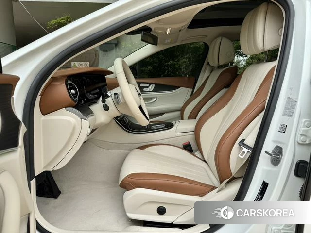 Mercedes-Benz E-class id 4264830 из Китая 8