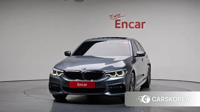 BMW 5 Series (G30) id 3363052 из Кореи 12