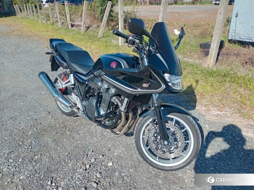 Проданный Honda CB1300SF BOLDOR ABS 2020 из Японии