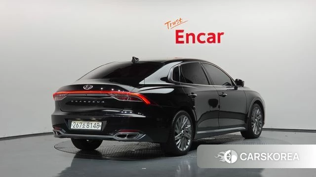 Hyundai The New Grandeur IG id 4657937 из Кореи 12