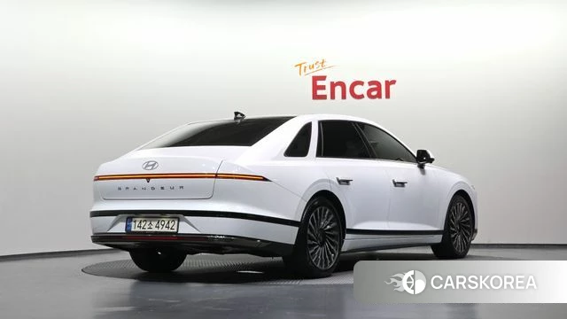 Hyundai Grandeur Hybrid (GN7) id 4879994 из Кореи 12