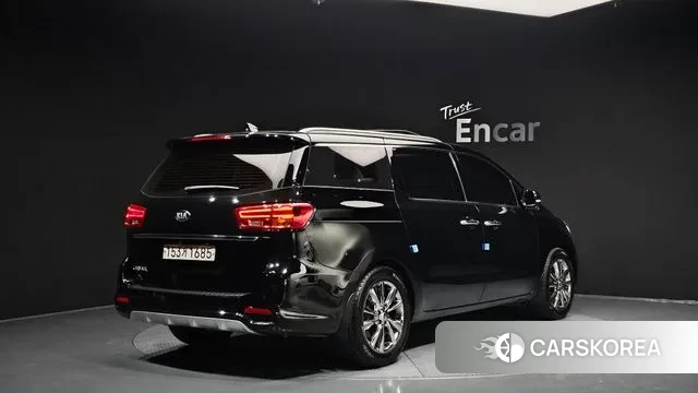 Kia The New Carnival id 3588301 из Кореи 12