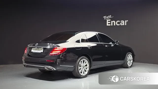 Mercedes-Benz E-Class W213 id 3728025 из Кореи 12