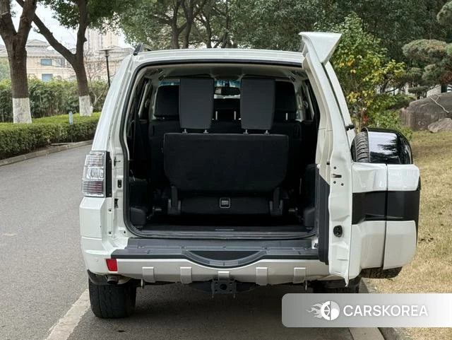 Mitsubishi  Pajero (imported) id 4241547 из Китая 12