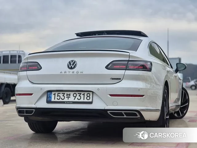Volkswagen Arteon 2022 Белый из Кореи, фото 5