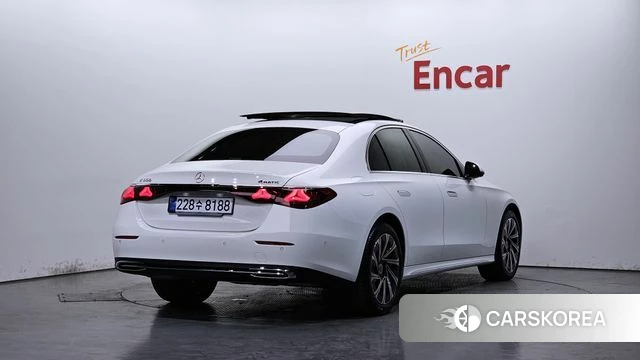 Mercedes-Benz E-Class W214 id 3890979 из Кореи 12