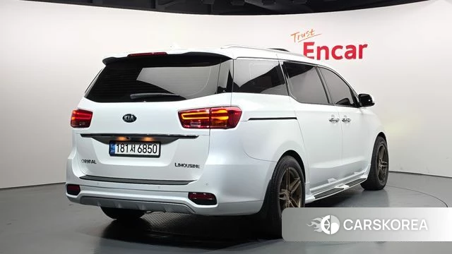 Kia The New Carnival id 4285412 из Кореи 12