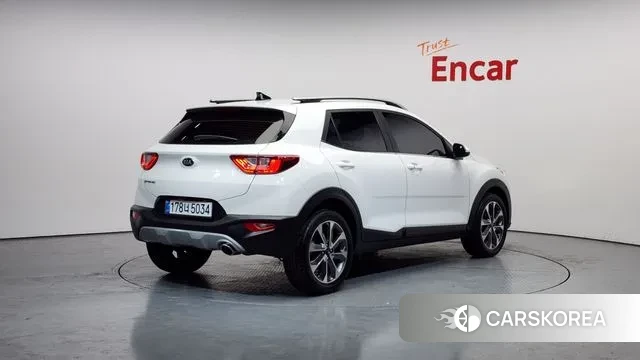 Kia Stonic id 3722784 из Кореи 12