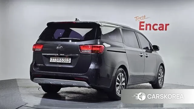 Kia All New Carnival id 3617340 из Кореи 12